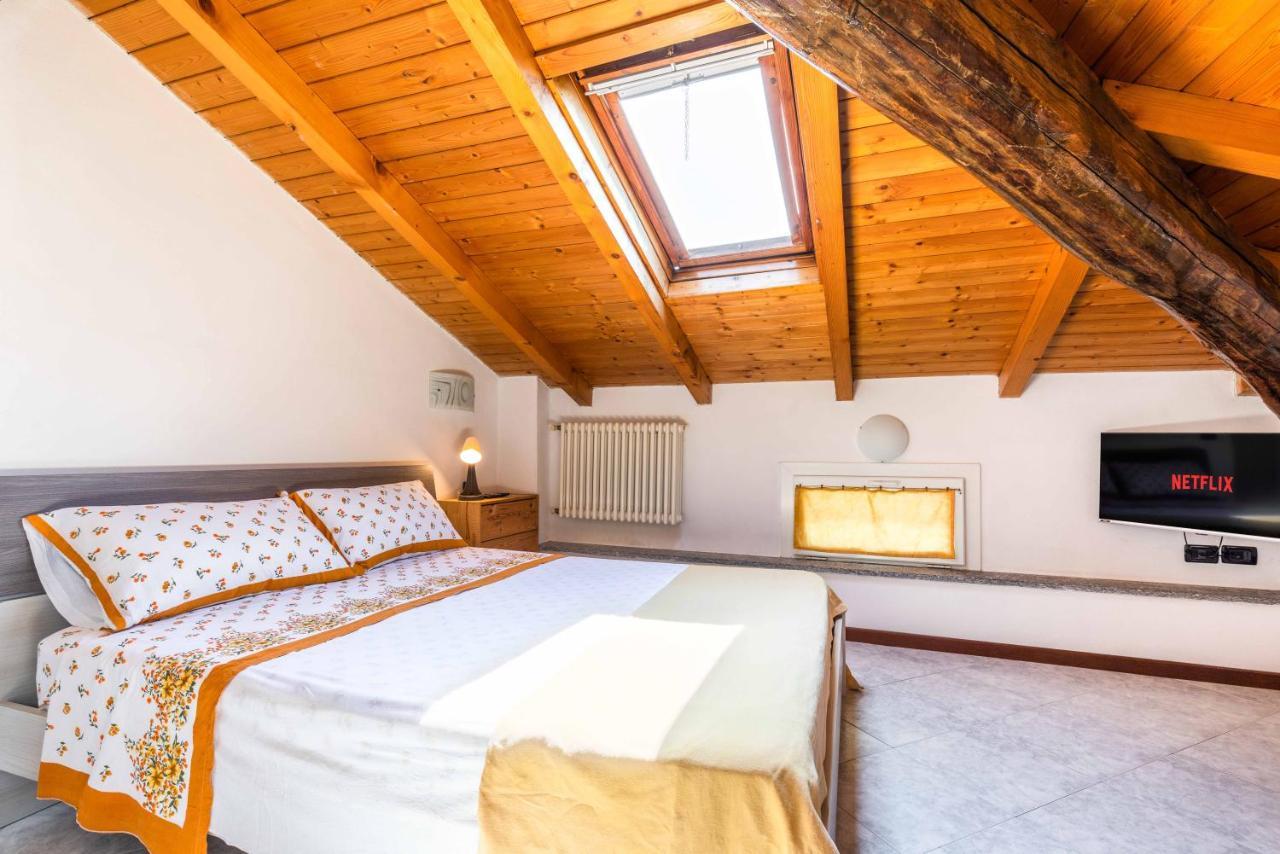 Villa Lecco Free Wi-Fi, Parking & Bike Service エクステリア 写真